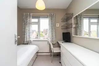 30 Pond Park AvenueImage 19