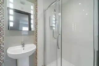 45 Northbrook StreetImage 23
