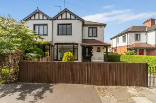 4 Balmoral GardensImage 32