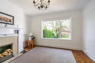 4 Balmoral GardensImage 10