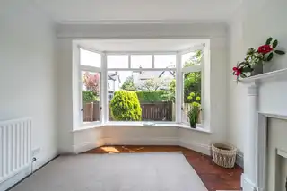 4 Balmoral GardensImage 8