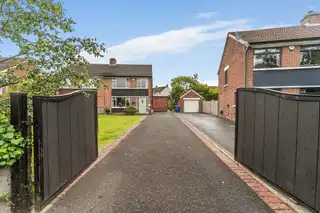 33 Greystown AvenueImage 34