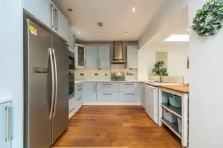 33 Greystown AvenueImage 8