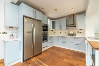 33 Greystown AvenueImage 9