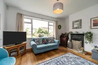 33 Greystown AvenueImage 4