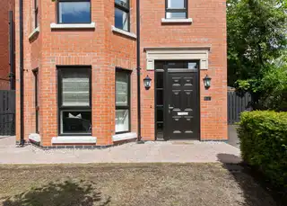 17B Upper Lisburn RoadImage 2