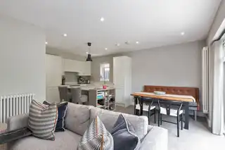 17B Upper Lisburn RoadImage 13