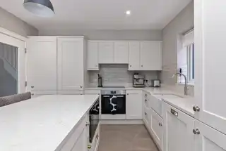 17B Upper Lisburn RoadImage 9