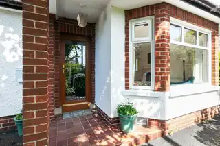 24 Fairview ParkImage 2
