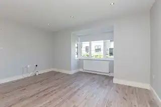 12 Glen Manor AvenueImage 5