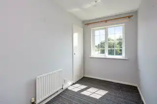 5B Windrush AvenueImage 7