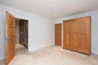 1 Fort RoadImage 17