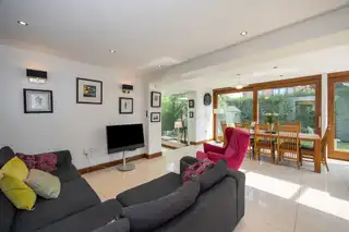 14 Cranmore GardensImage 16