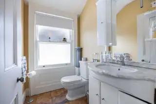 14 Cranmore GardensImage 36