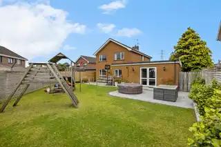 103 Trossachs DriveImage 33