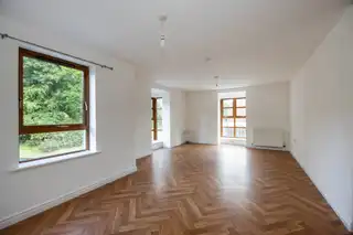 40 Redwood DaleImage 3