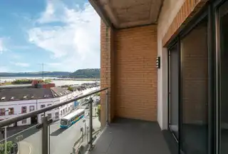 Apt 31 Laharna BuildingImage 9