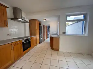 11 Olympia DriveImage 6