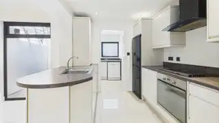 44 Holborn AvenueImage 7