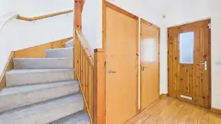 17 Shaftesbury AvenueImage 9