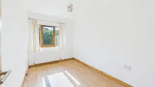 17 Shaftesbury AvenueImage 14