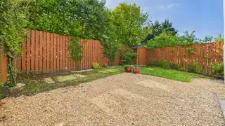 17 Shaftesbury AvenueImage 16