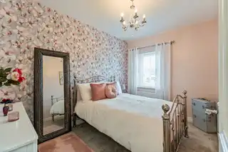 15 Rowanvale CrescentImage 15