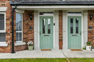 15 Rowanvale CrescentImage 2