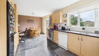 16 RavenswoodImage 4