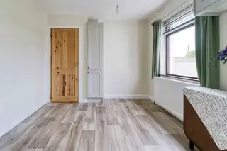 90 Woodland ParkImage 8