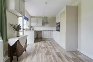 90 Woodland ParkImage 9