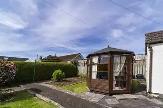 90 Woodland ParkImage 15