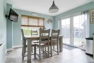 21 Ayrshire DriveImage 9