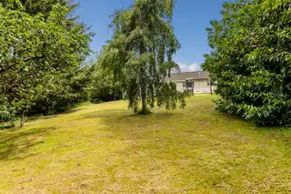 15 Traherne GardensImage 25