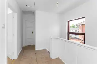 9 Fairview ParkImage 17