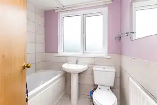 8 Lisburn RoadImage 12
