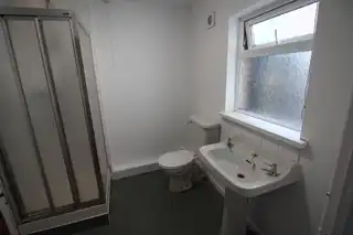 8 Bloomfield CrescentImage 6