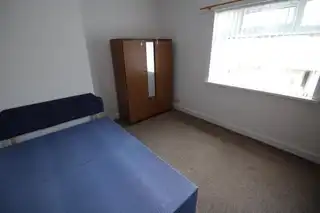 8 Bloomfield CrescentImage 11