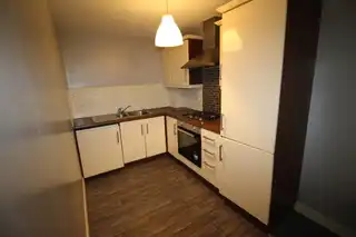 6 9 Brown SquareImage 4