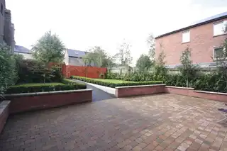 Apt 9, 44 Ulsterville AvenueImage 17