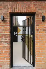 Apt 7, 5 Eglantine PlaceImage 15