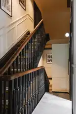 Apt 7, 5 Eglantine PlaceImage 5