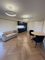 Apt 4, 1 Eglantine PlaceImage 7