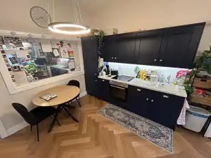 Apt 2, 3 Eglantine PlaceImage 9