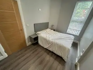 Apt 4, 61 Eglantine AvenueImage 7
