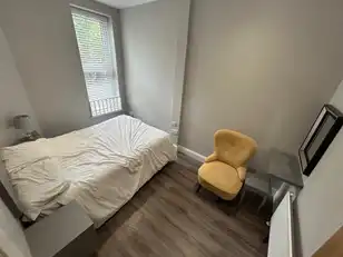 Apt 4, 61 Eglantine AvenueImage 6