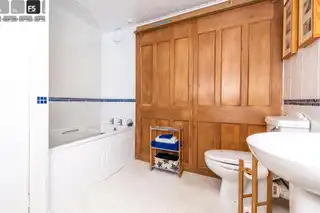 48 Kensington AvenueImage 6