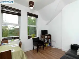 Apt 6 41 Ulsterville AvenueImage 3