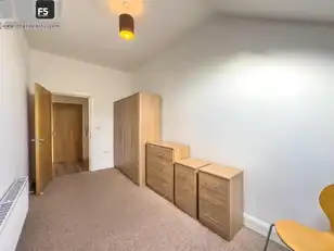 Apt 6 41 Ulsterville AvenueImage 13