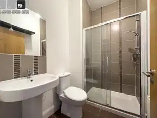 Apt 6 41 Ulsterville AvenueImage 7